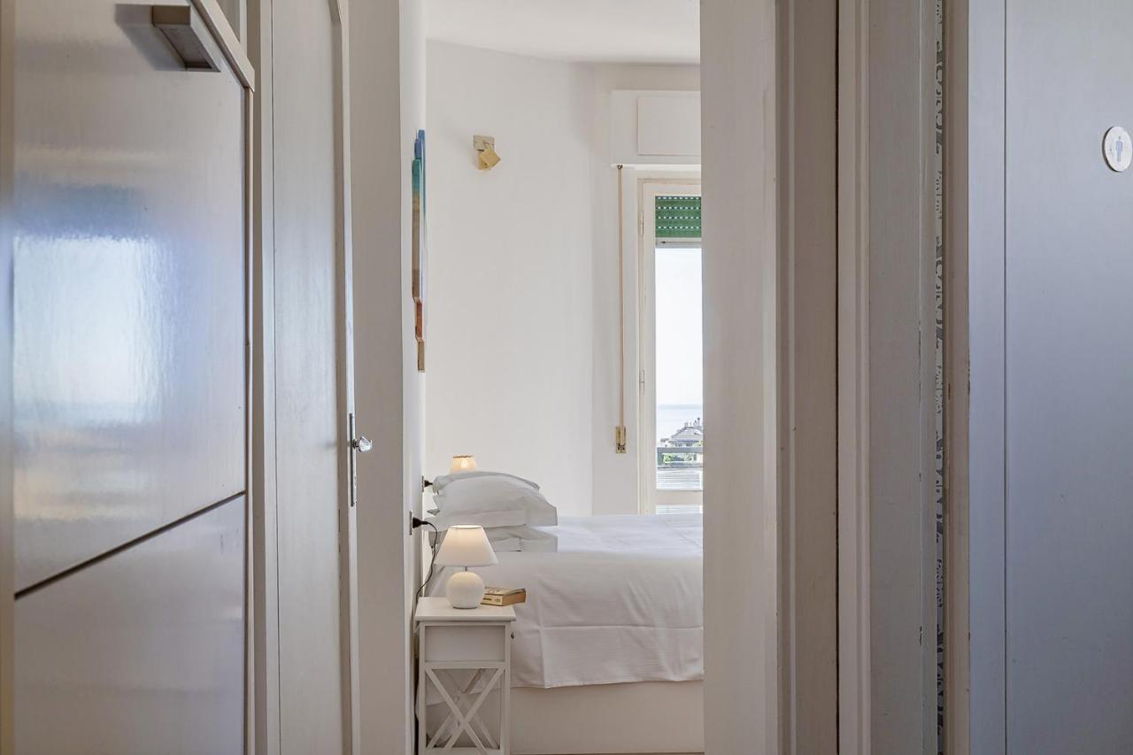 Homey Seaview Apartment By Wonderful Italy 热那亚 外观 照片